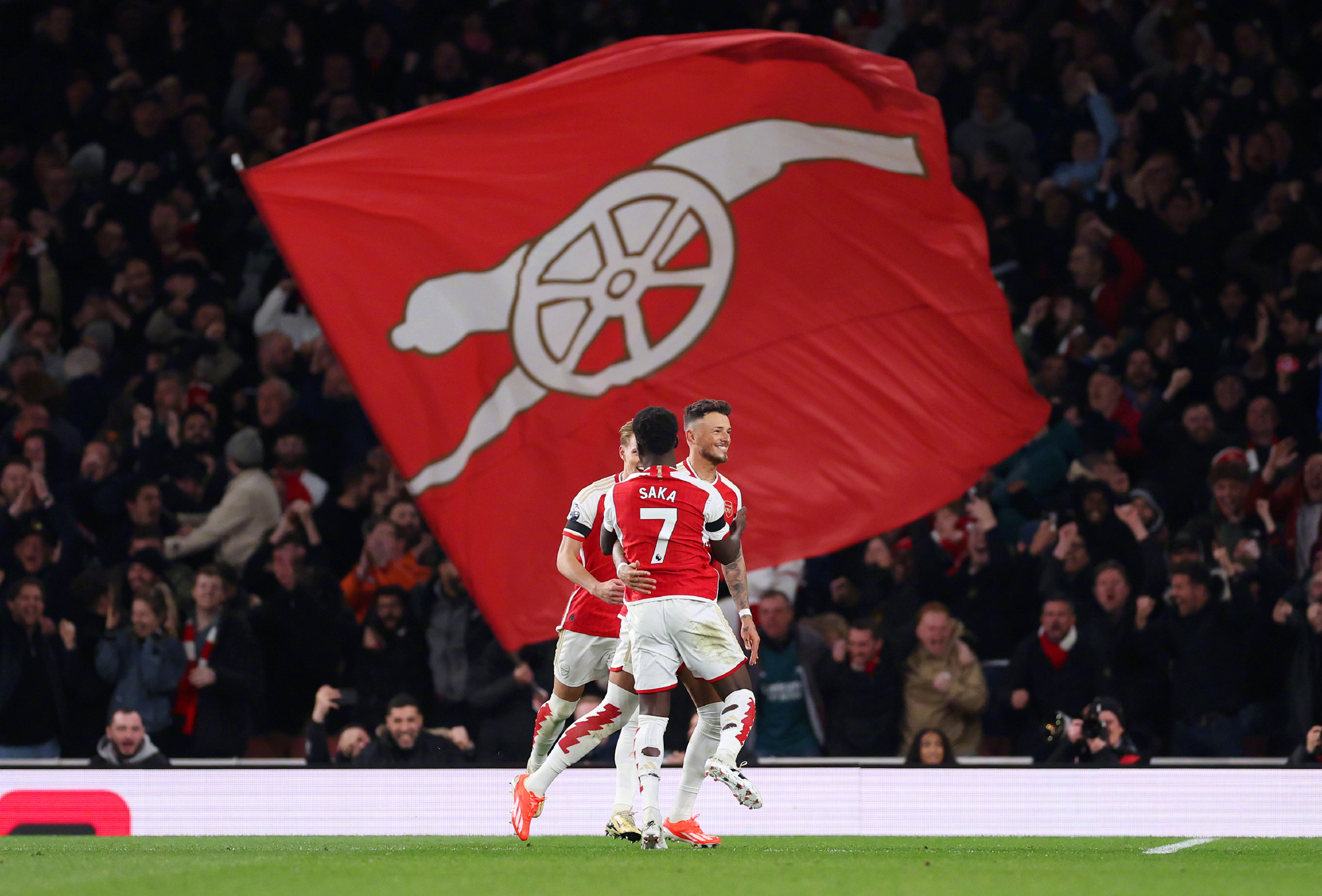 阿森纳客场逆袭,喜迎胜利 阿森纳客场逆袭,喜迎胜利