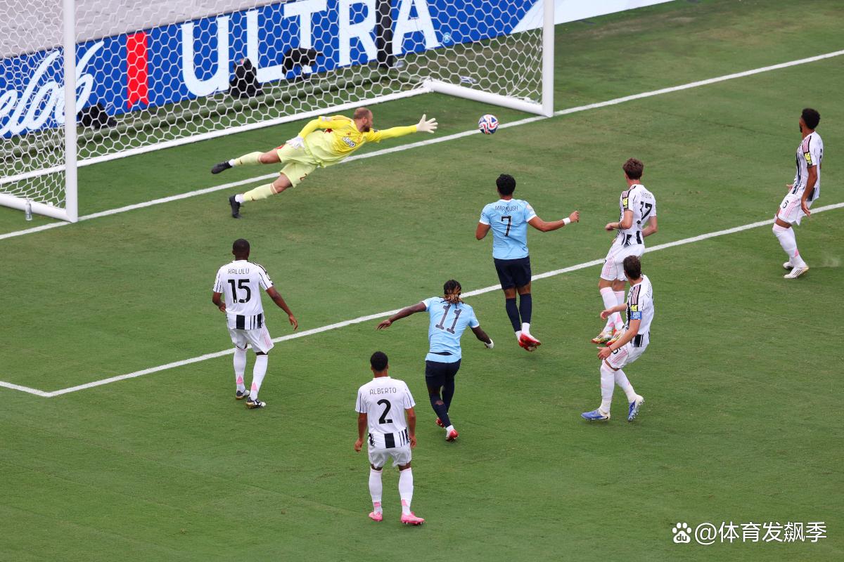 开云官方app入口-国米防守耐心守护，取得胜利