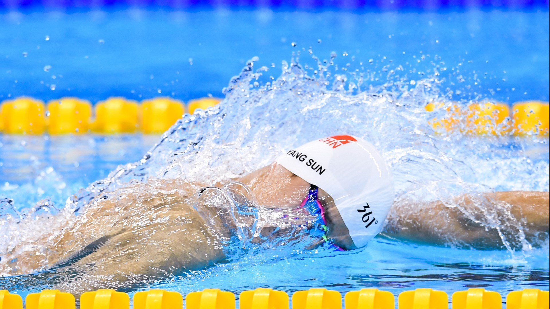 阿坎吉一锤定音！苏格兰力克几内亚提前锁定胜局