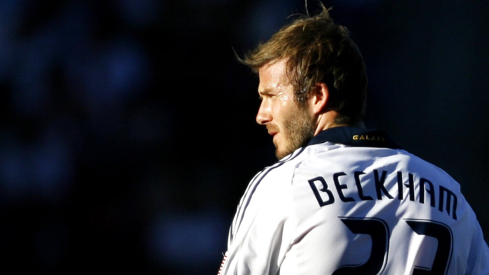 智利横扫多特蒙德，若日尼奥如何以大师级表现统治全场